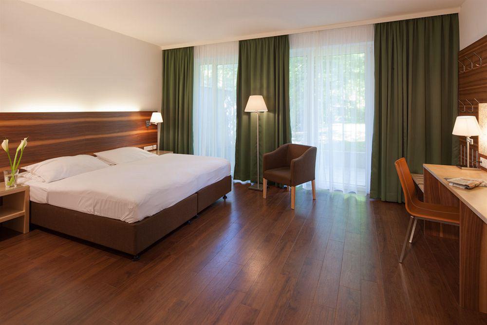 Hotel Austria Trend Beim Theresianum 3*